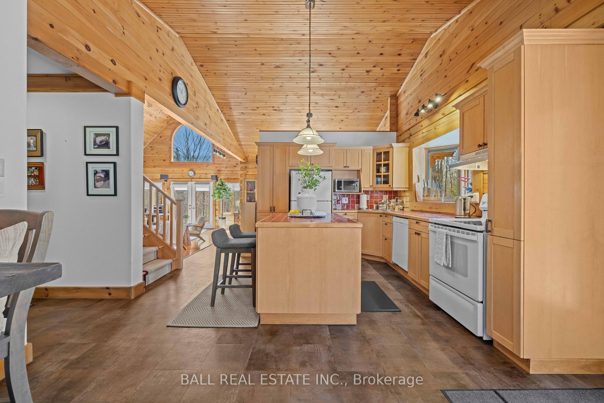 Photo 3 of 285 McClennan Drive, Selwyn — HOMEH