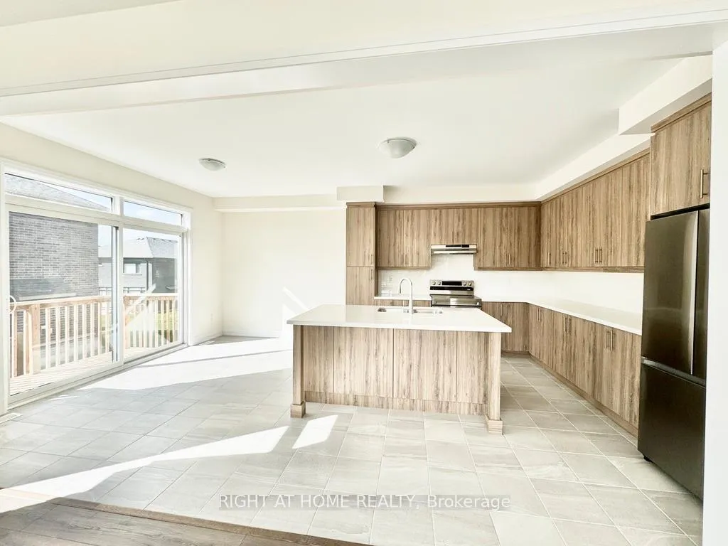 Photo 4 of Unit Upper, 70 Bearberry Road, Springwater, Midhurst — HOMEH