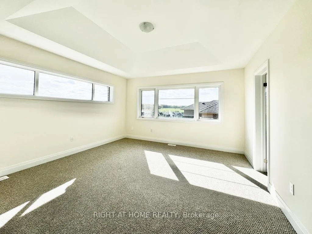 Photo 12 of Unit Upper, 70 Bearberry Road, Springwater, Midhurst — HOMEH