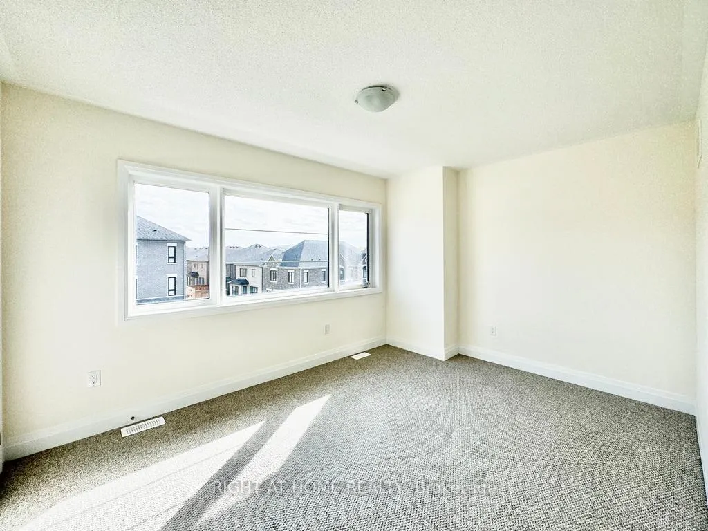 Photo 16 of Unit Upper, 70 Bearberry Road, Springwater, Midhurst — HOMEH