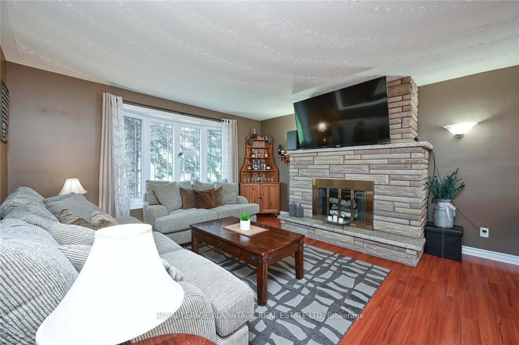 Photo 2 of 78 Bay Road, Rideau Lakes, Rideau Lakes (South Elmsley) Twp — HOMEH
