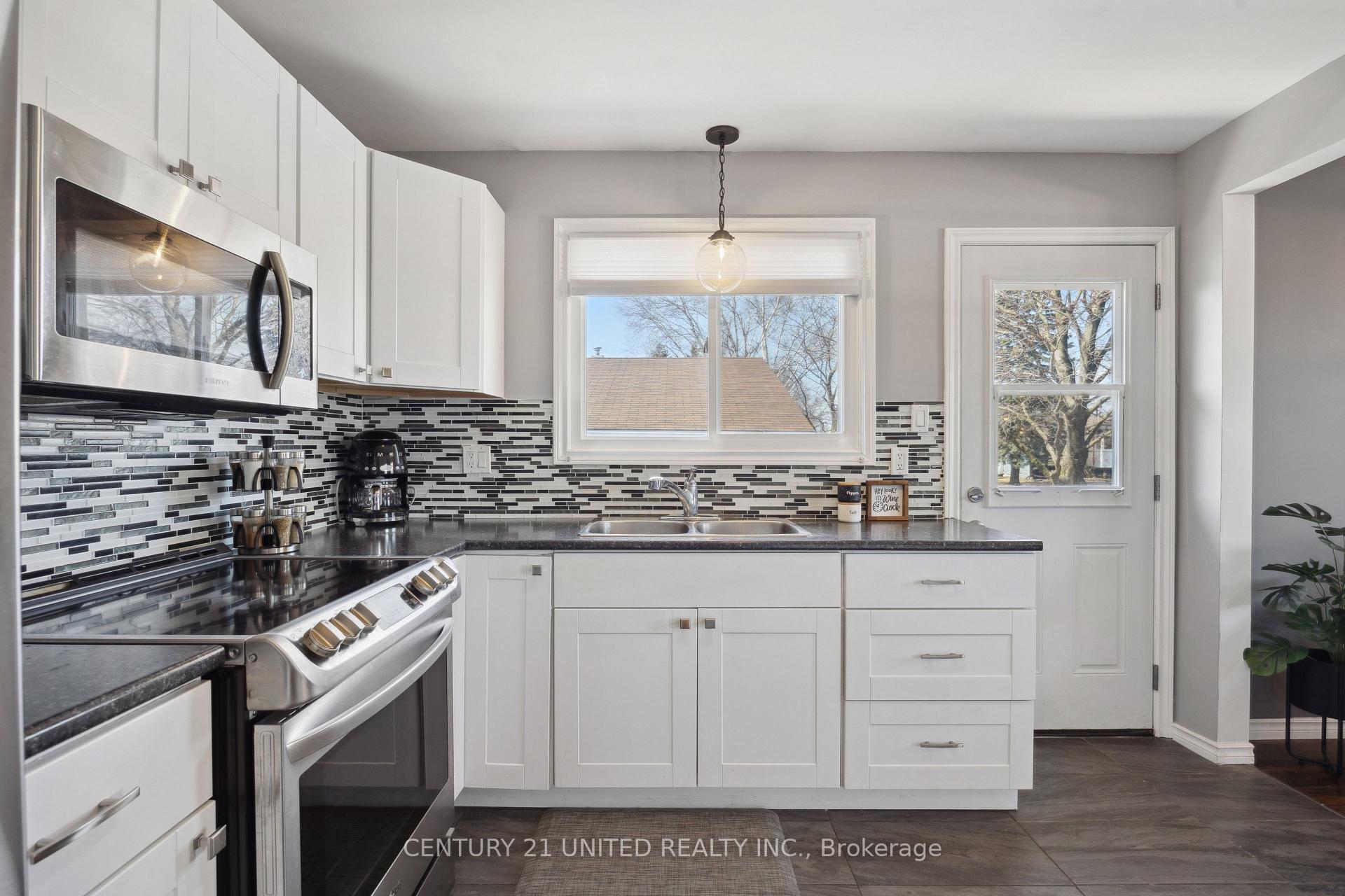 Photo 16 of 51 Coyle Crescent, Selwyn — HOMEH