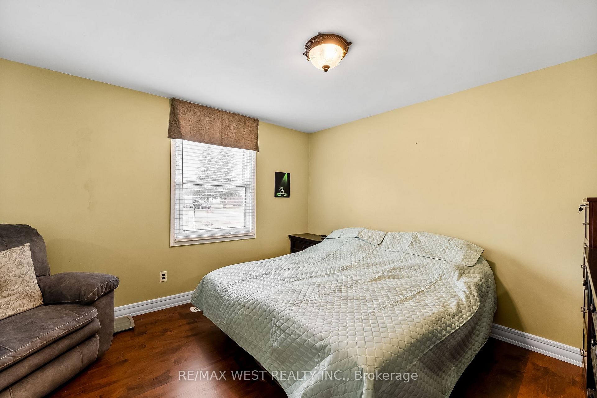 Photo 14 of 661 Cedarvale Crescent, Selwyn — HOMEH