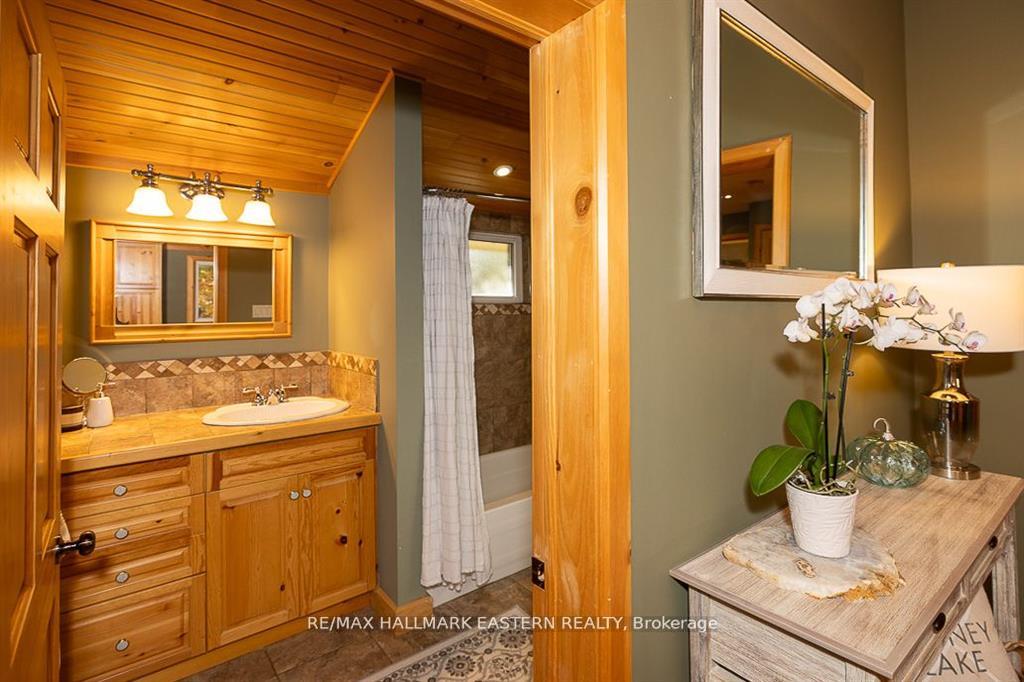 Photo 15 of 2756 Beaver Lane, Selwyn — HOMEH