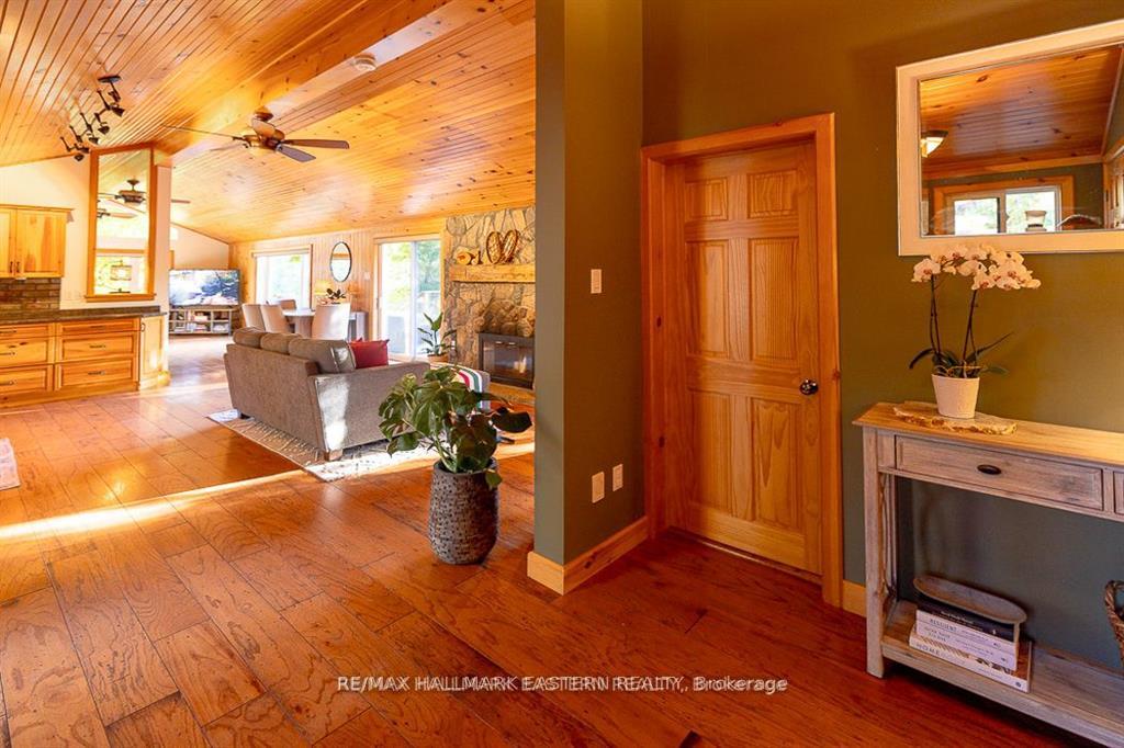 Photo 23 of 2756 Beaver Lane, Selwyn — HOMEH