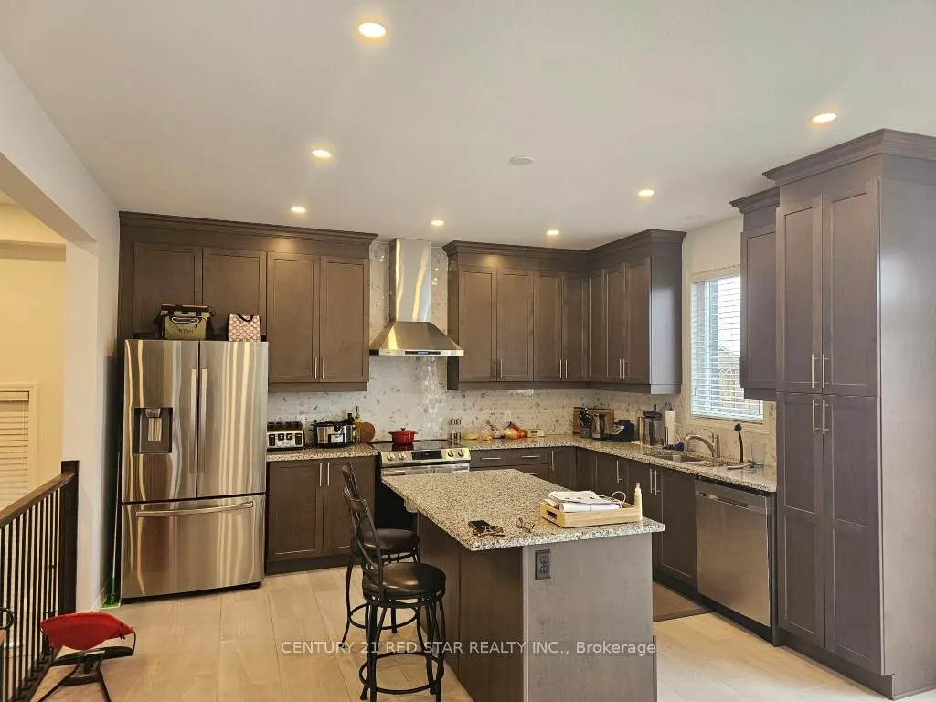 Photo 3 of 47 Saddlebrook Court, Kitchener, Huron Park — HOMEH