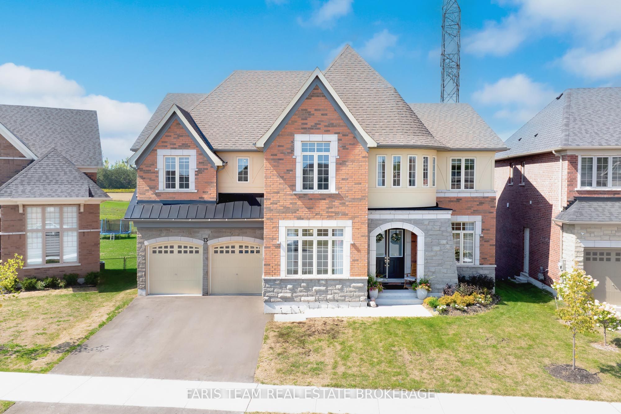 Front of 13 Sanford Circle