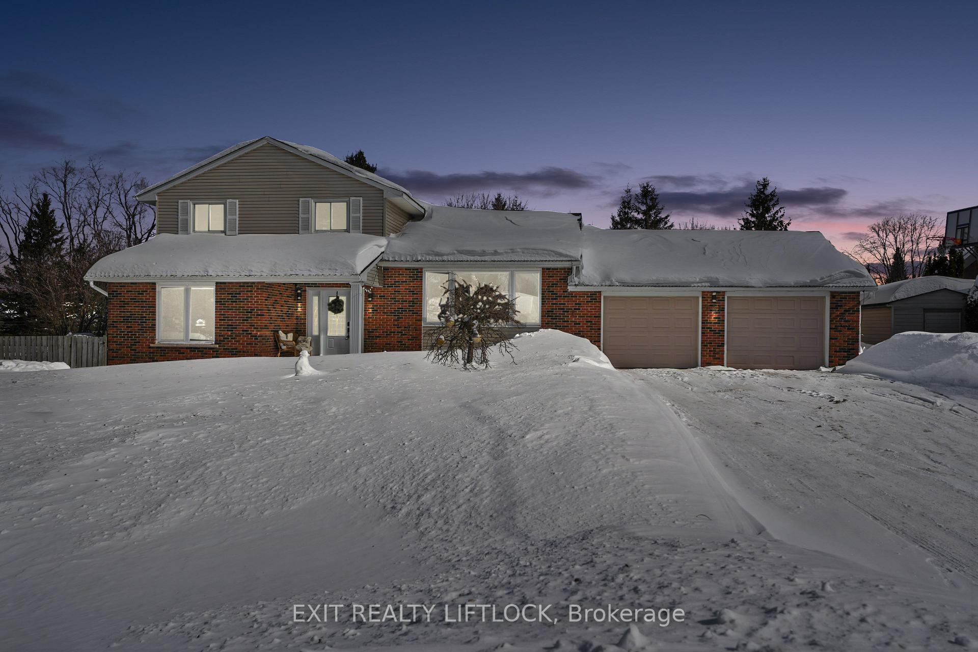 Front of 261 Carolyn Avenue