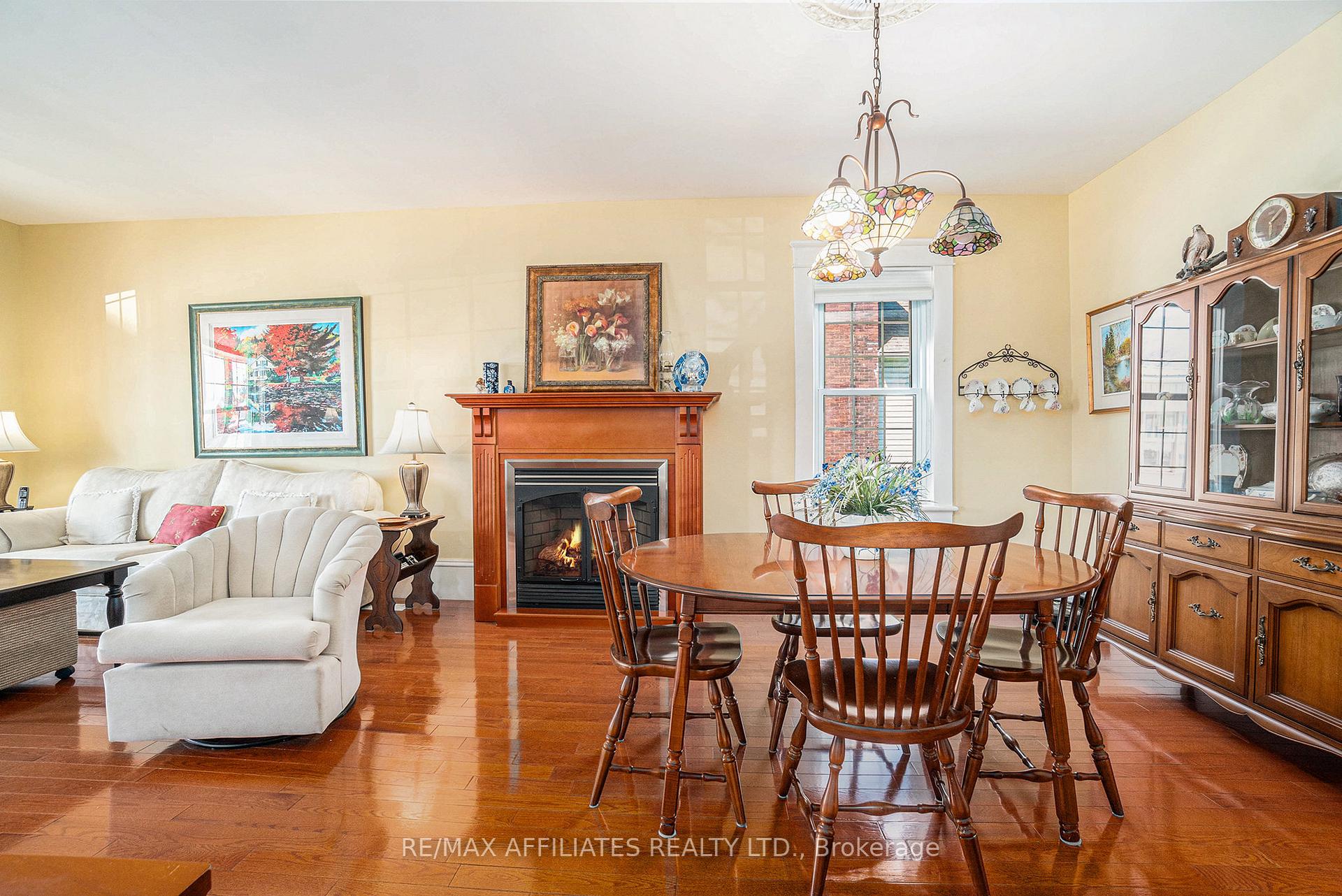 Photo 10 of 25 Condie Street, Smiths Falls — HOMEH