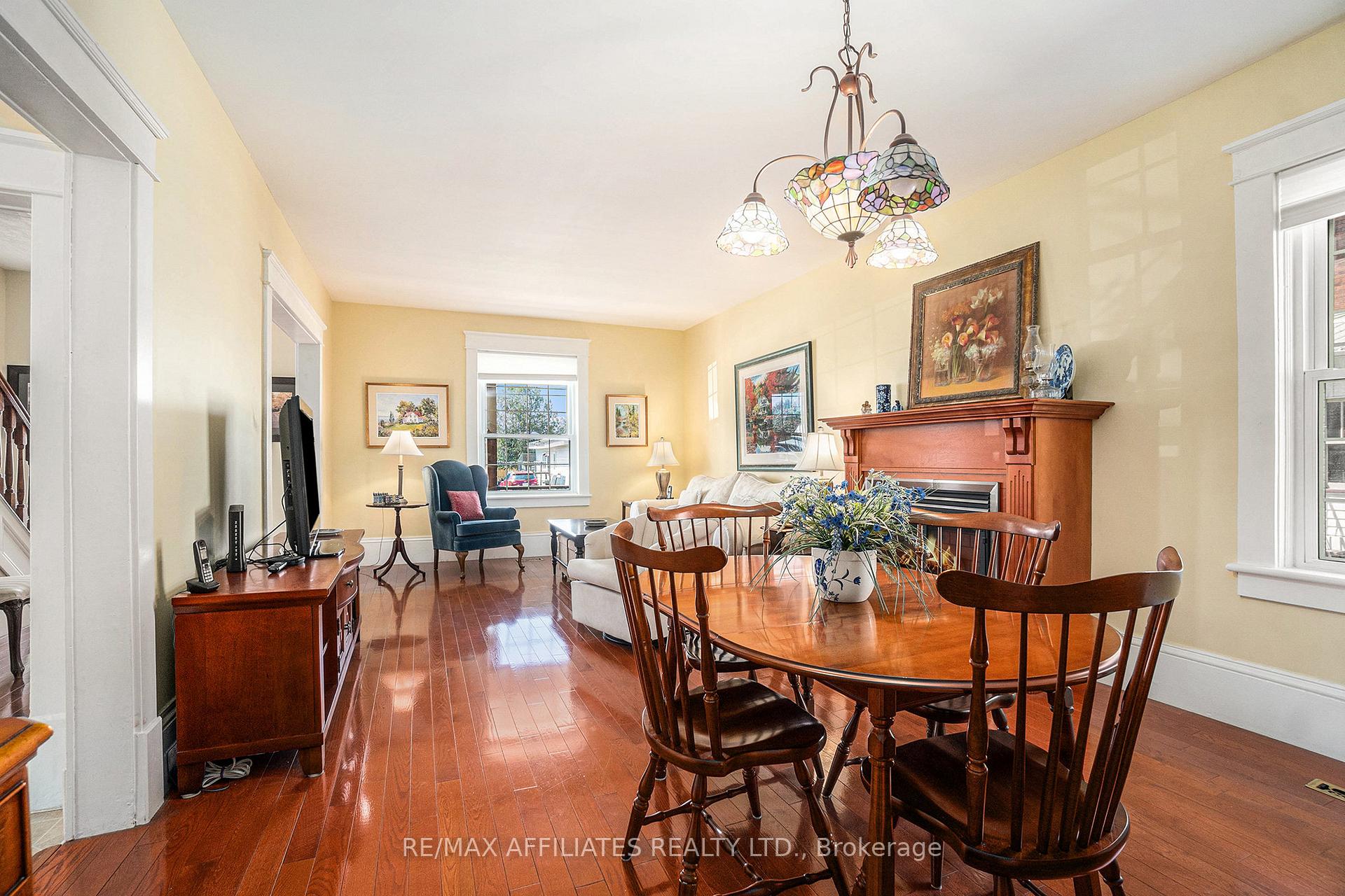 Photo 11 of 25 Condie Street, Smiths Falls — HOMEH