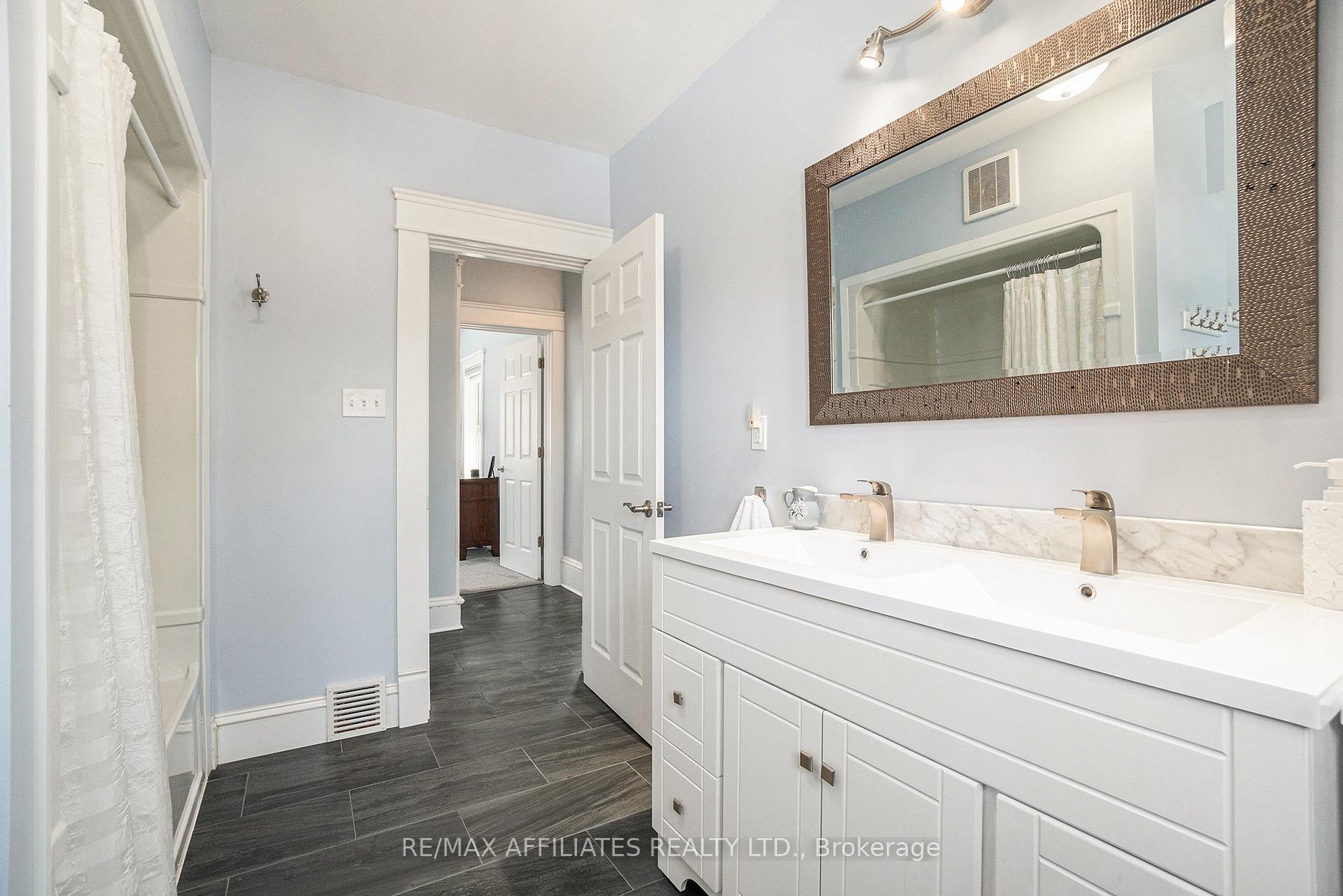 Photo 31 of 25 Condie Street, Smiths Falls — HOMEH
