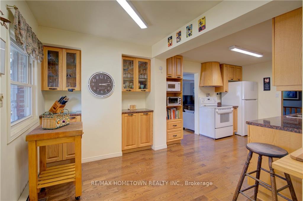 Photo 2 of 156 Charland Road, Rideau Lakes, Rideau Lakes (South Crosby) Twp — HOMEH