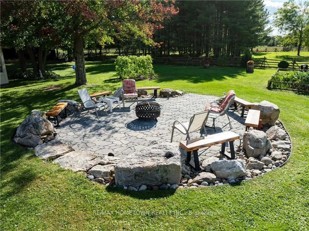 Photo 9 of 156 Charland Road, Rideau Lakes, Rideau Lakes (South Crosby) Twp — HOMEH