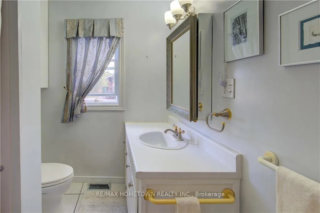 Photo 21 of 156 Charland Road, Rideau Lakes, Rideau Lakes (South Crosby) Twp — HOMEH