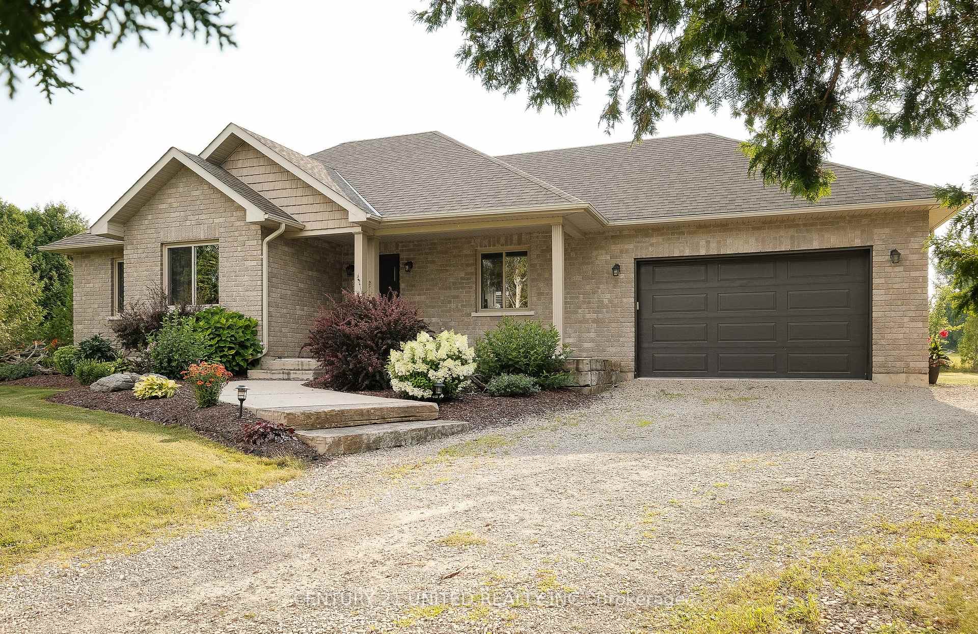 Photo 1 of 1188 Connaught Drive, Selwyn — HOMEH