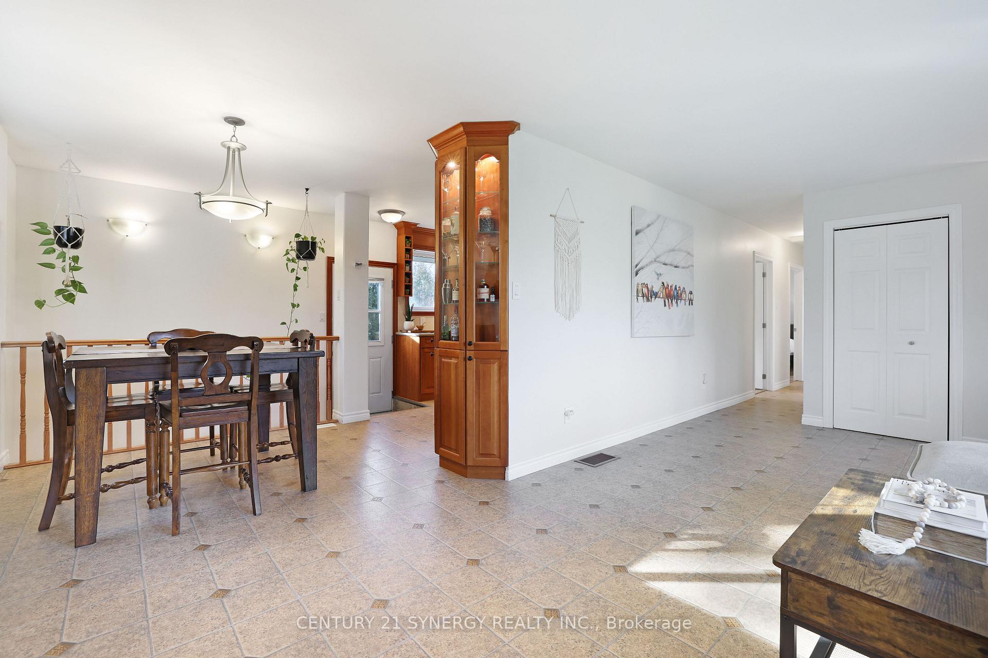 Photo 8 of 80 Eric Hutcheson Road, Smiths Falls — HOMEH