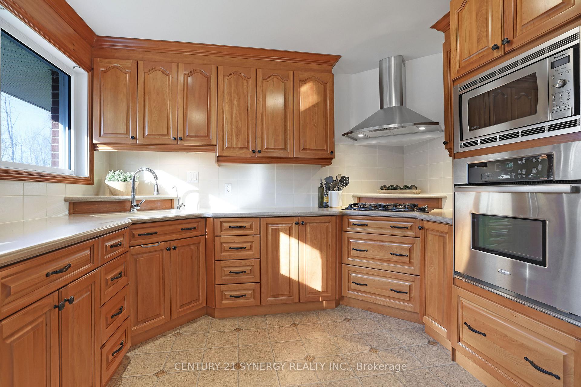 Photo 11 of 80 Eric Hutcheson Road, Smiths Falls — HOMEH