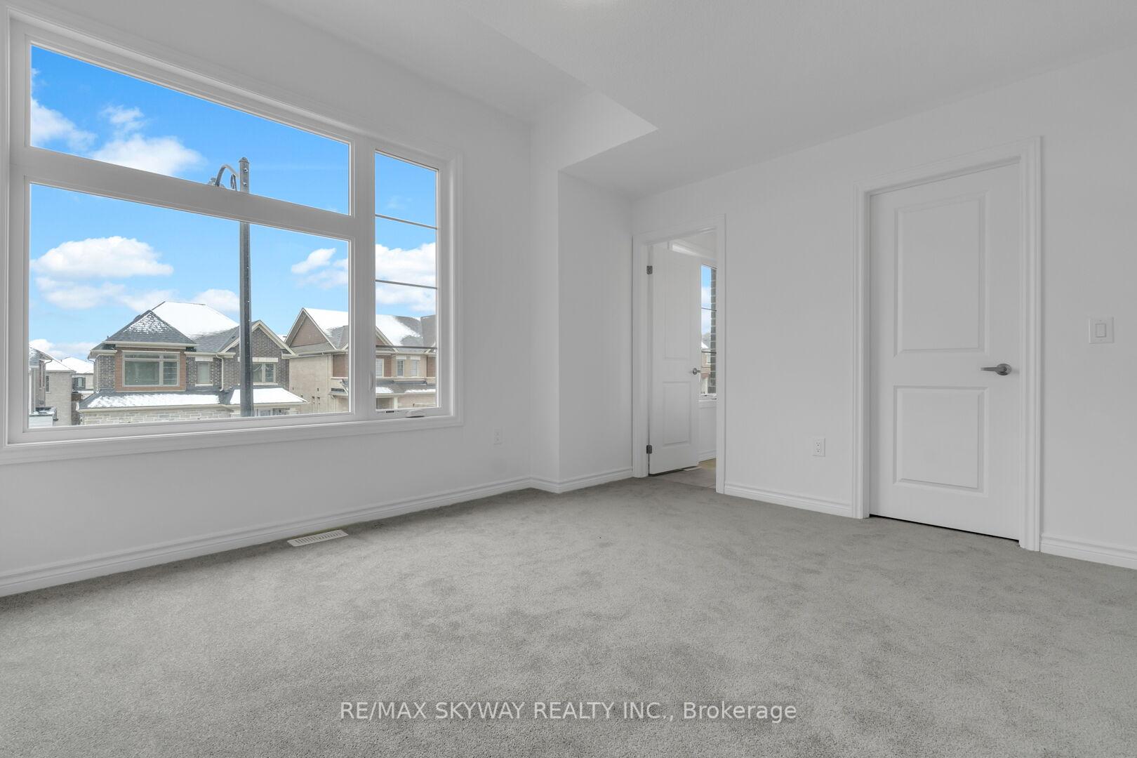 Photo 15 of 2 Sassafras Road, Springwater, Midhurst — HOMEH
