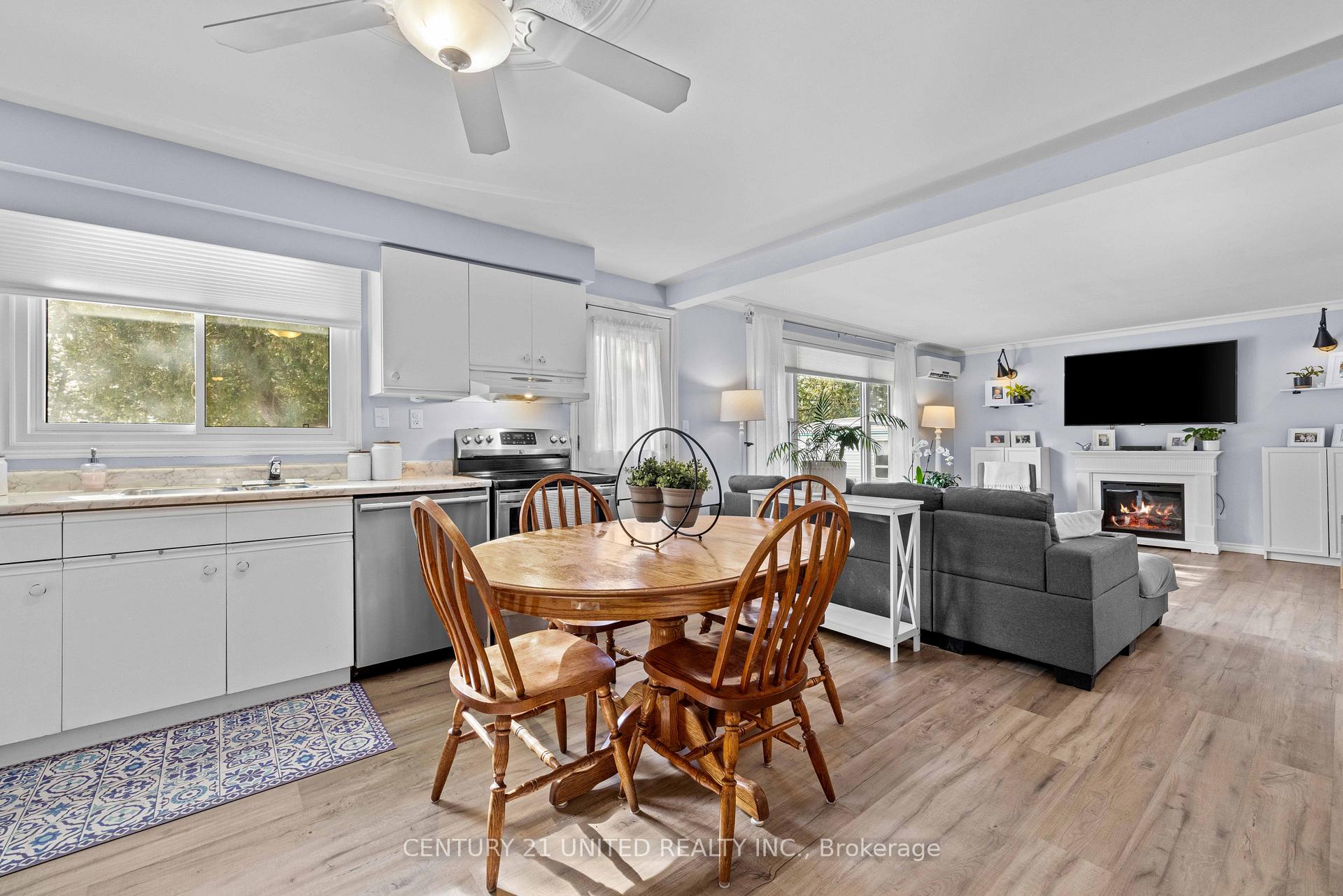 Photo 4 of 2734 Chalmers Avenue, Selwyn — HOMEH