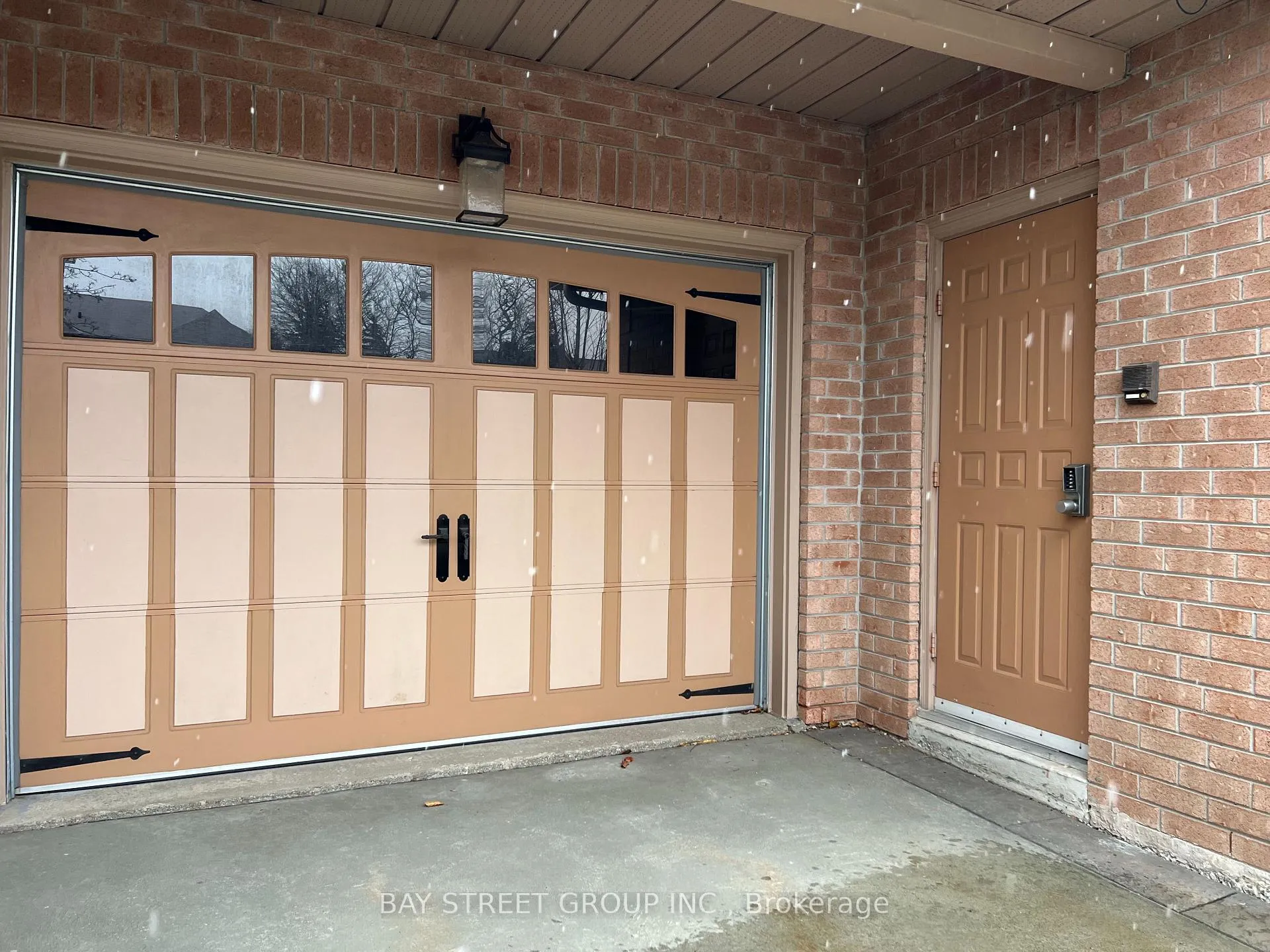 Photo 1 of Unit Bsmt, 52 Loring Cres, Markham, Unionville — HOMEH