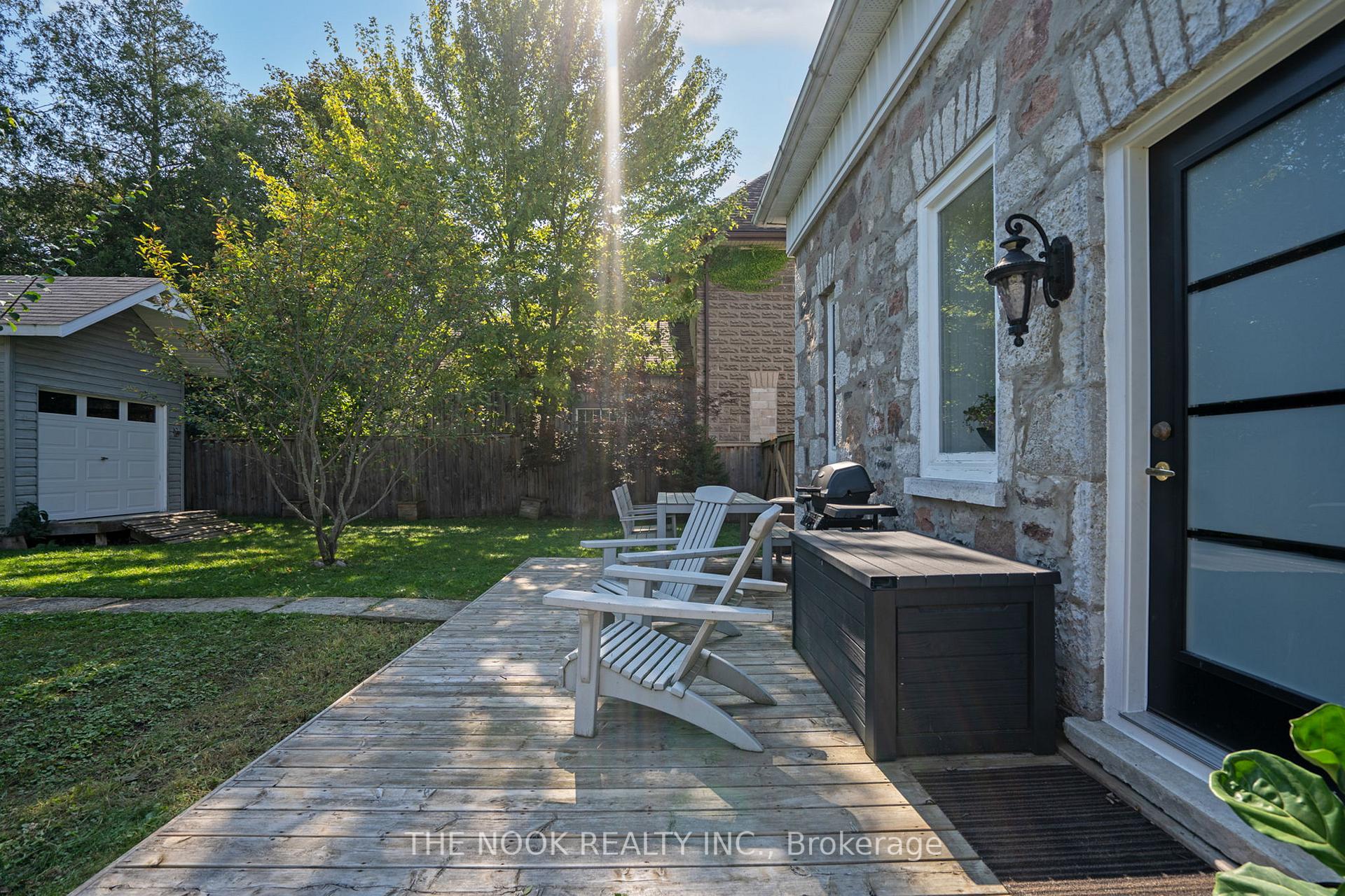 Photo 17 of 20 Chippewa Avenue, Selwyn — HOMEH