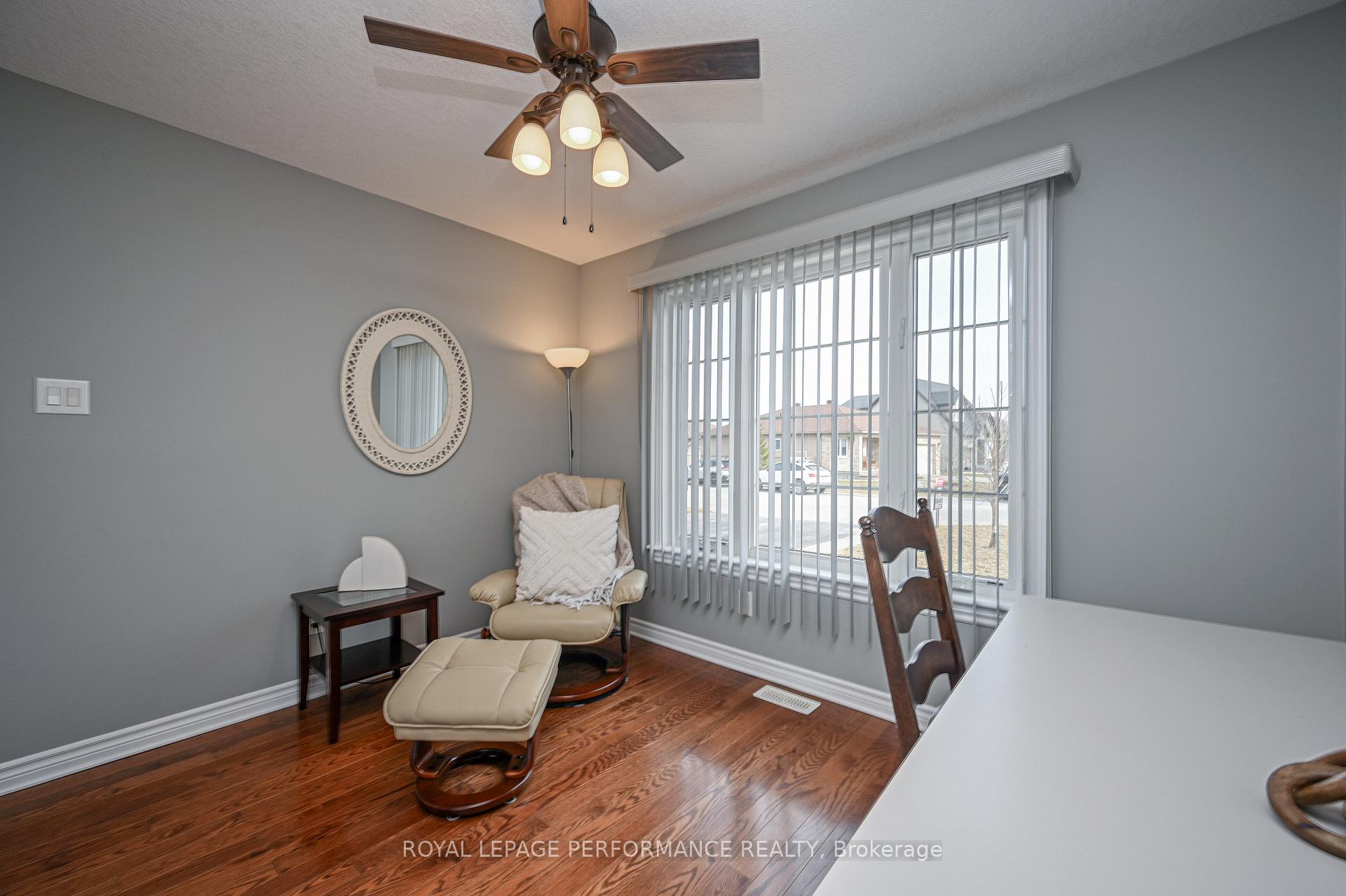 Photo 5 of 32 Code Crescent, Smiths Falls — HOMEH