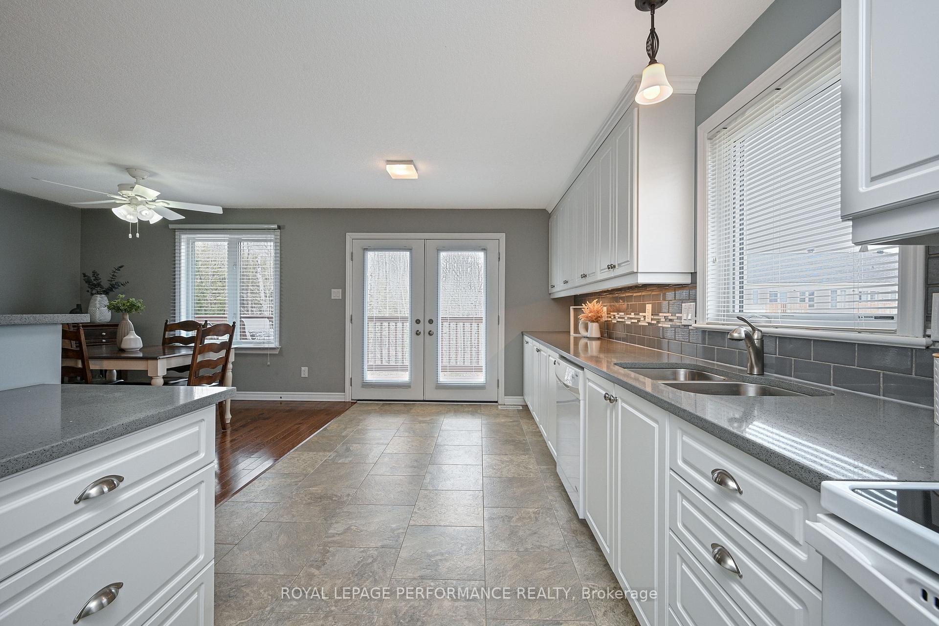 Photo 21 of 32 Code Crescent, Smiths Falls — HOMEH