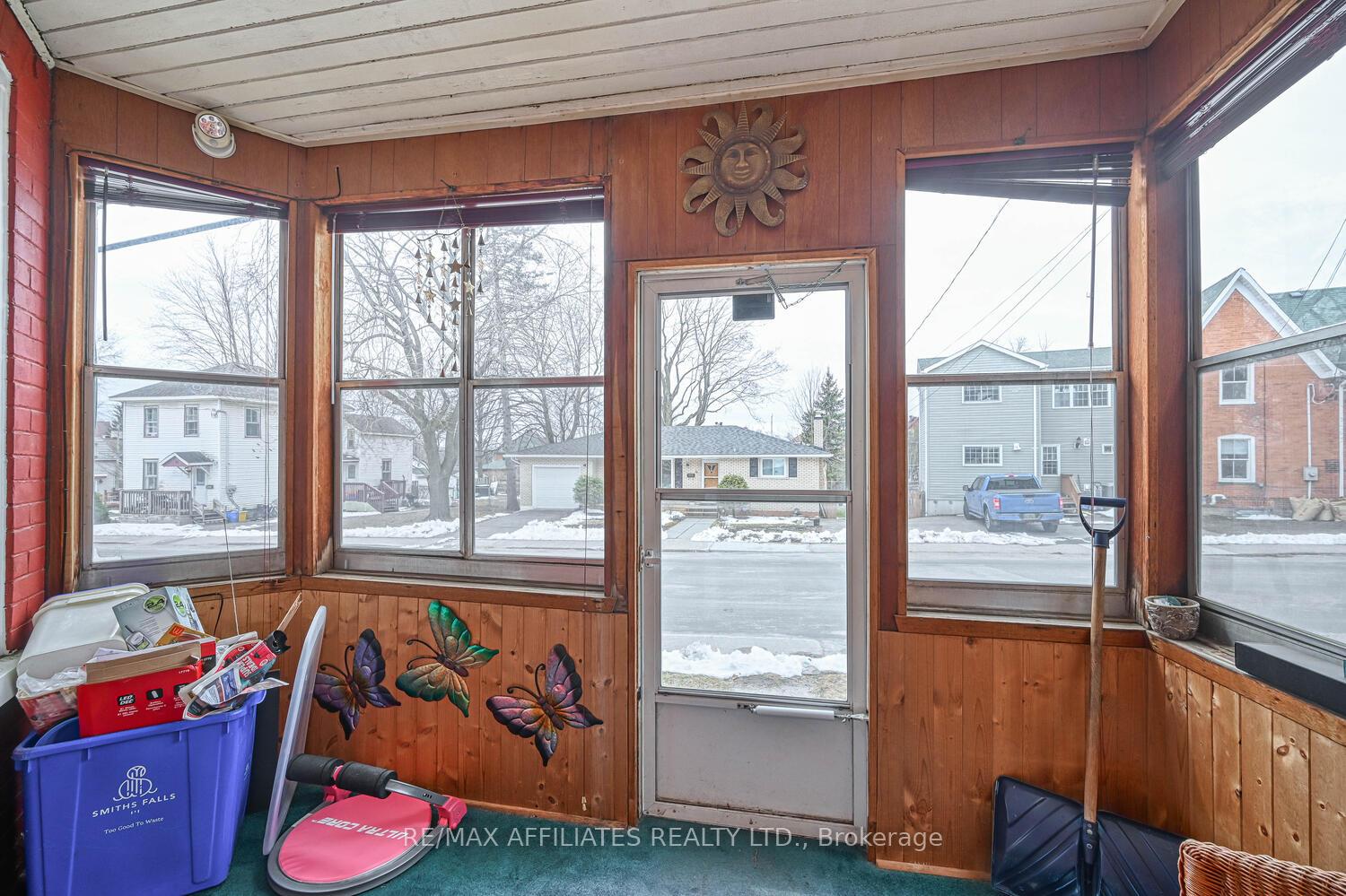 Photo 34 of 3 Mcgill Street S, Smiths Falls — HOMEH