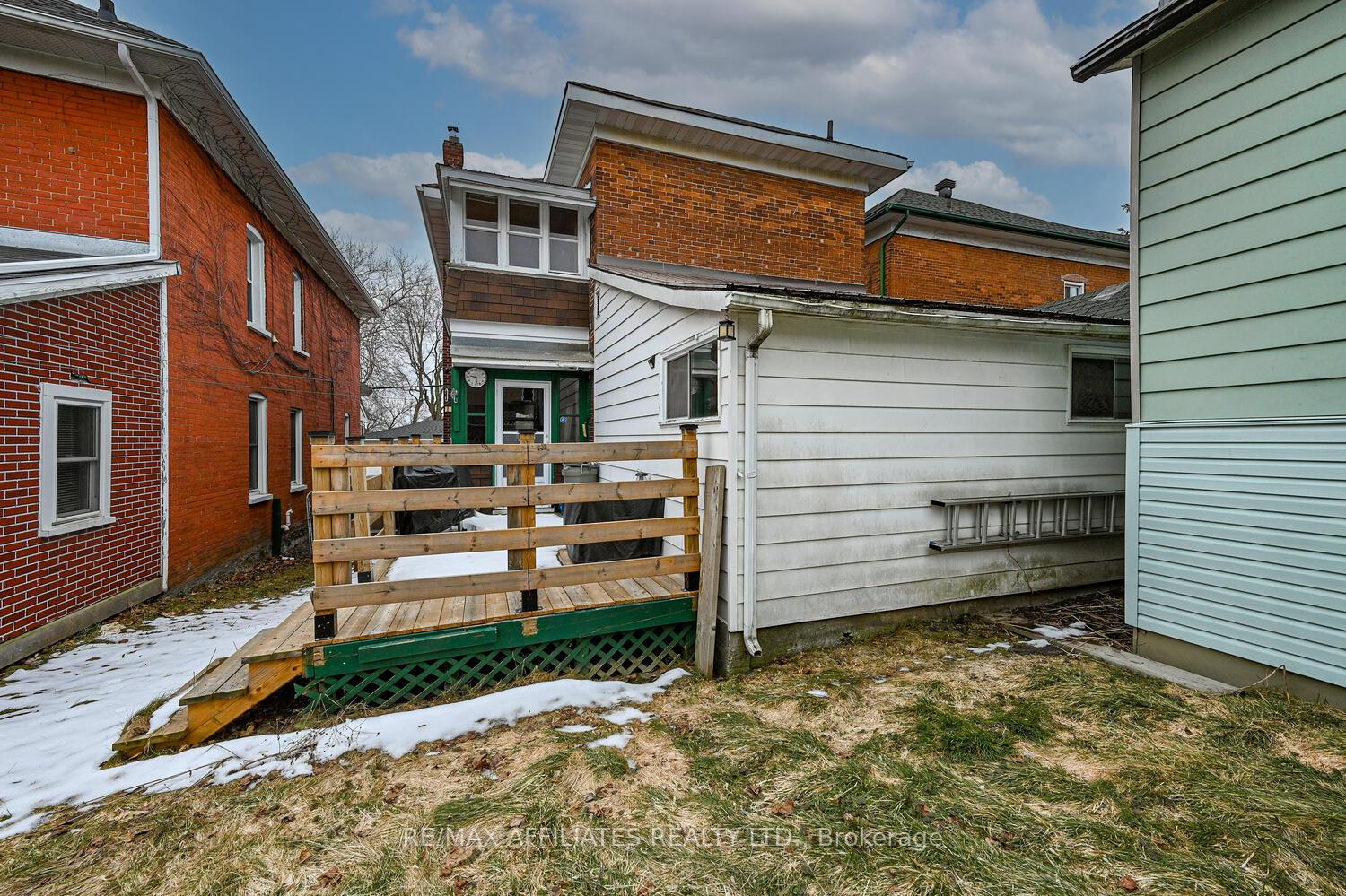 Photo 39 of 3 Mcgill Street S, Smiths Falls — HOMEH