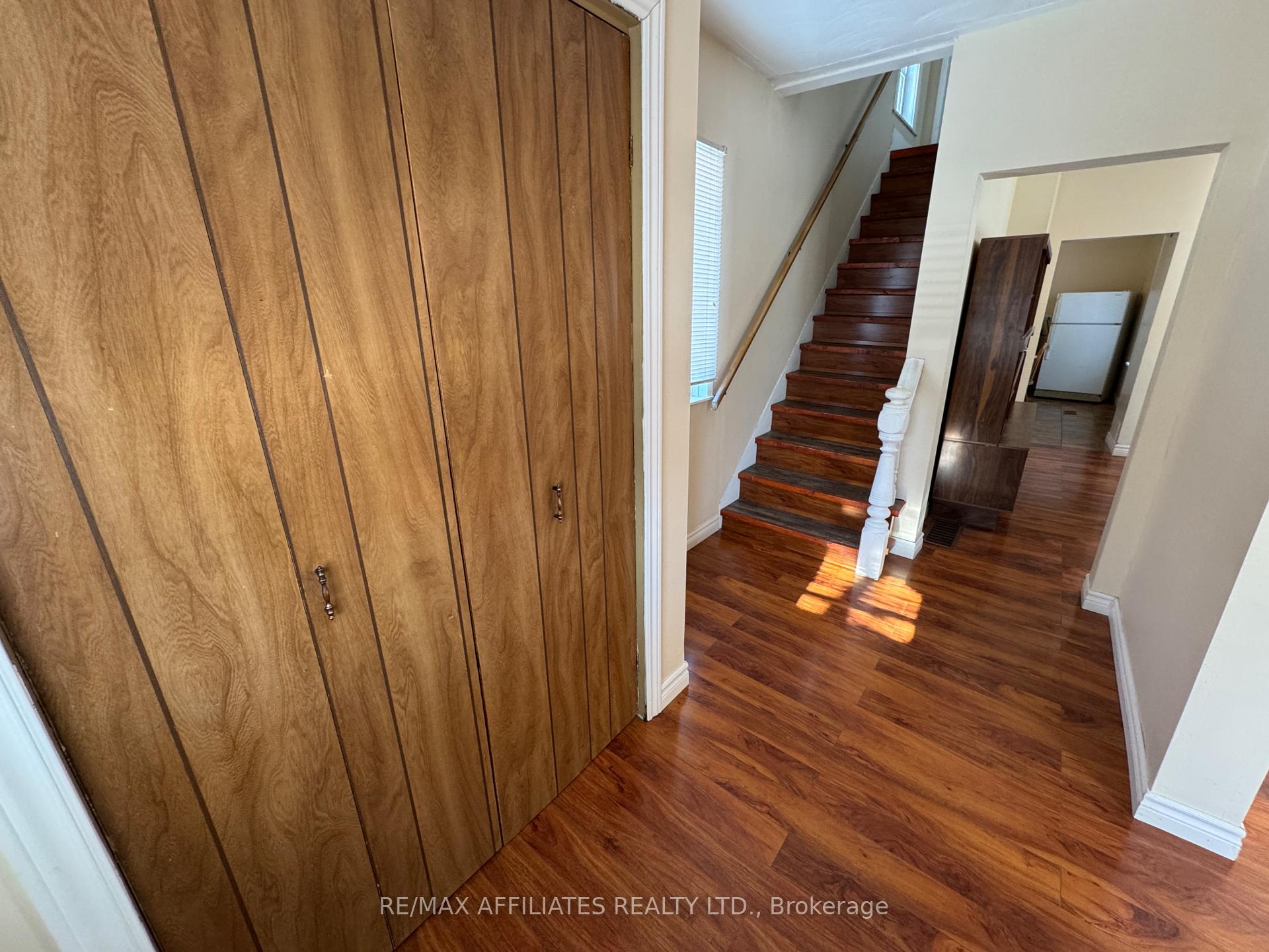 Photo 11 of 6 Cornelia Street E, Smiths Falls — HOMEH