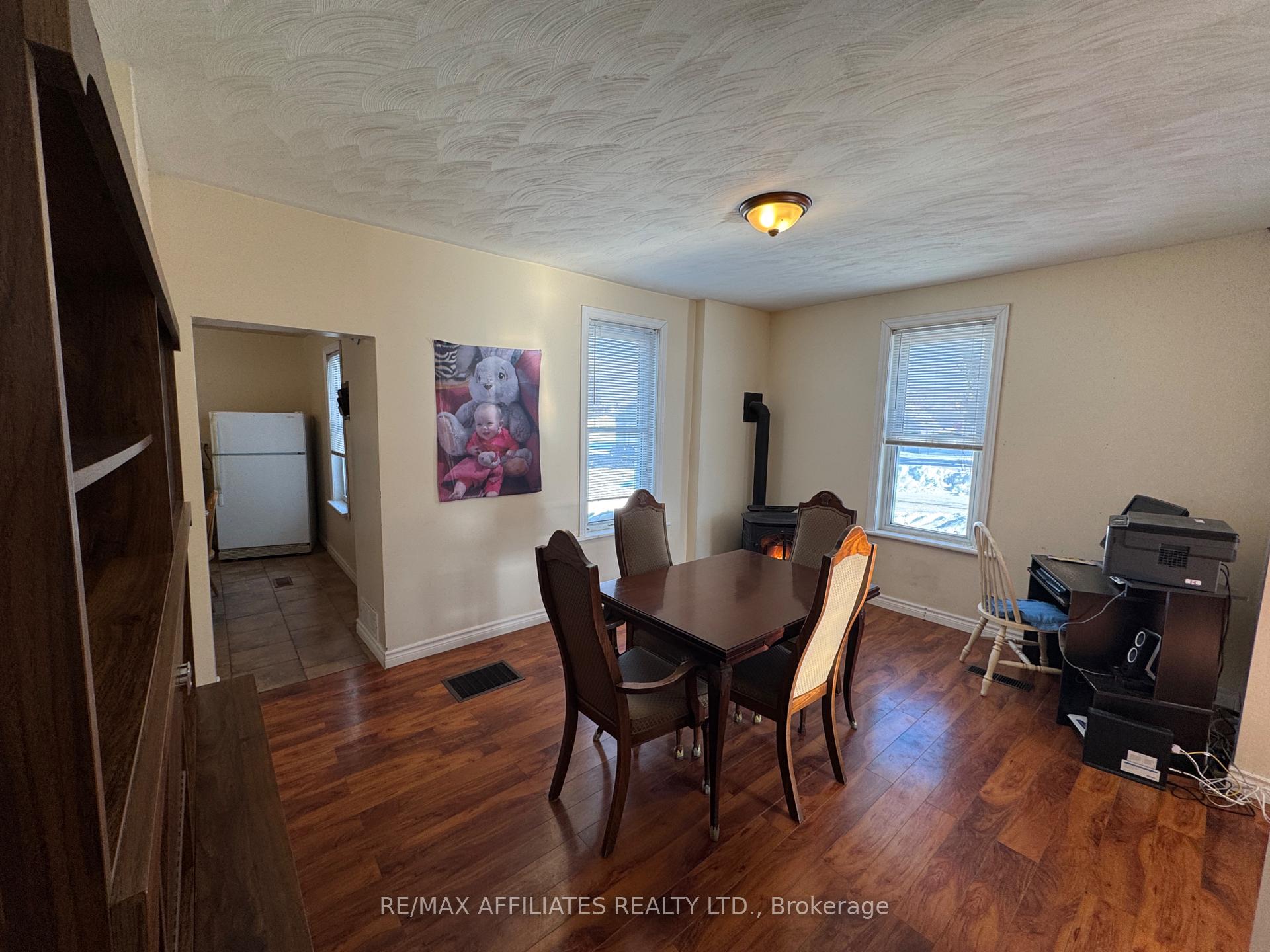 Photo 17 of 6 Cornelia Street E, Smiths Falls — HOMEH