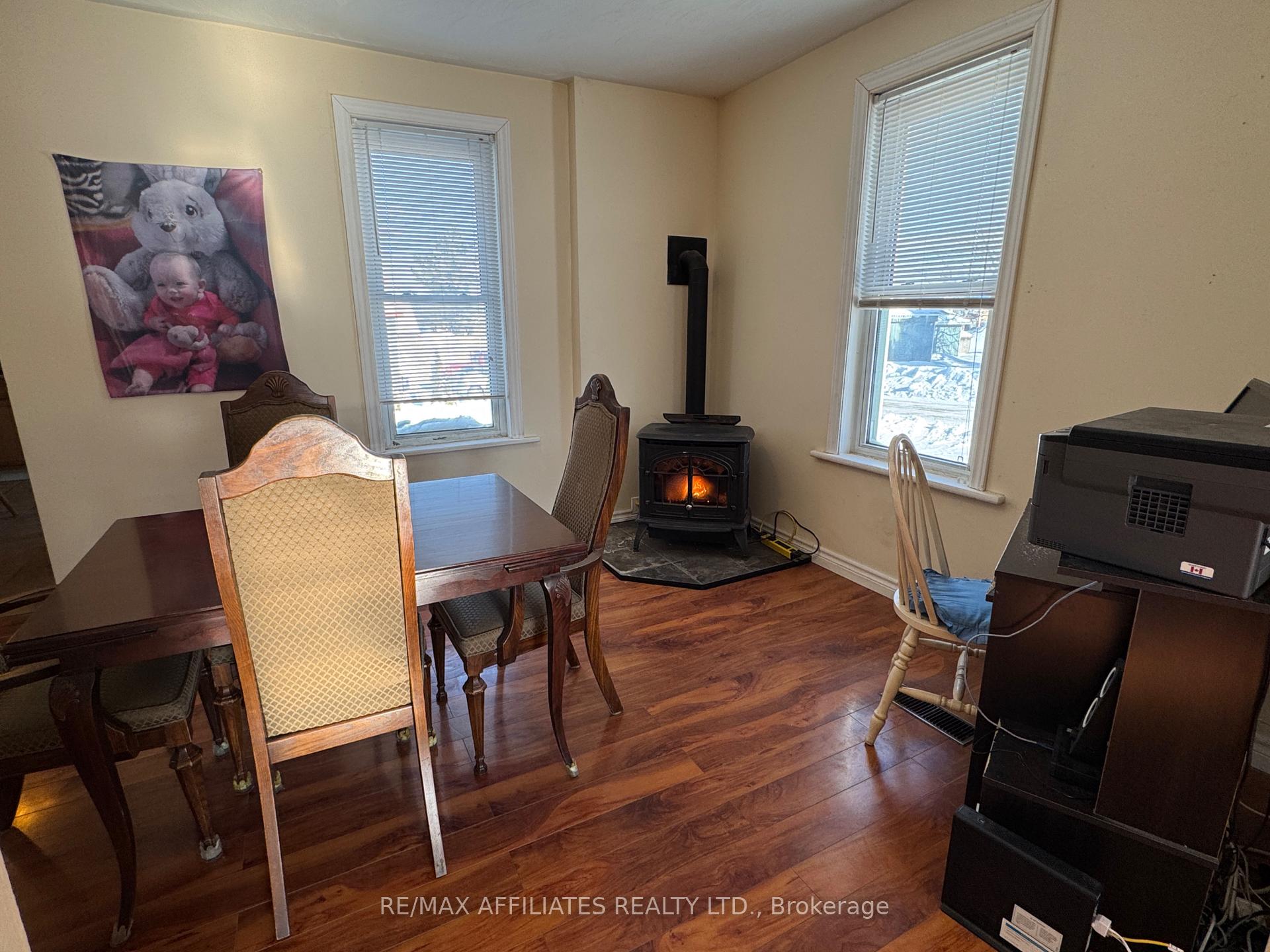 Photo 18 of 6 Cornelia Street E, Smiths Falls — HOMEH