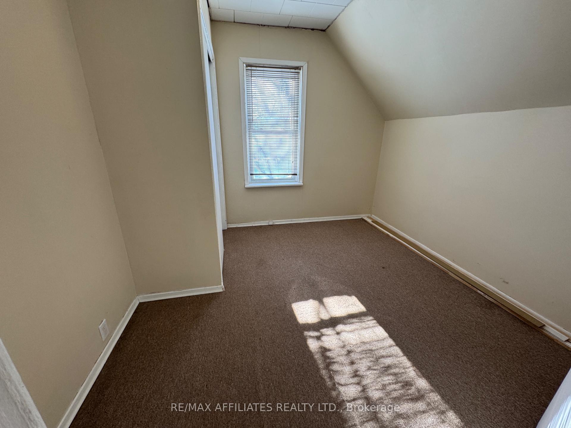 Photo 33 of 6 Cornelia Street E, Smiths Falls — HOMEH