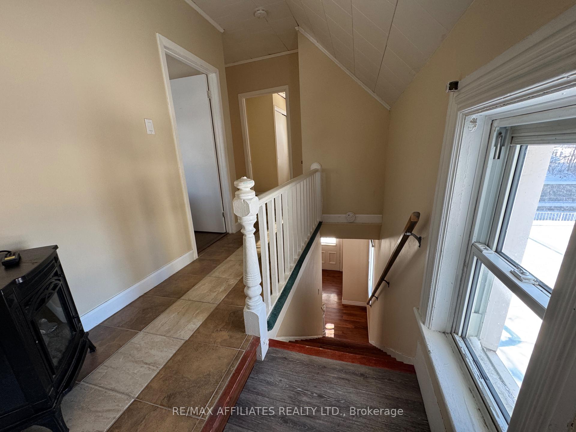 Photo 34 of 6 Cornelia Street E, Smiths Falls — HOMEH