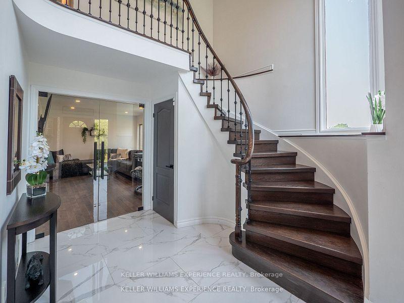 Photo 7 of 19 Priest Avenue, Springwater, Minesing — HOMEH