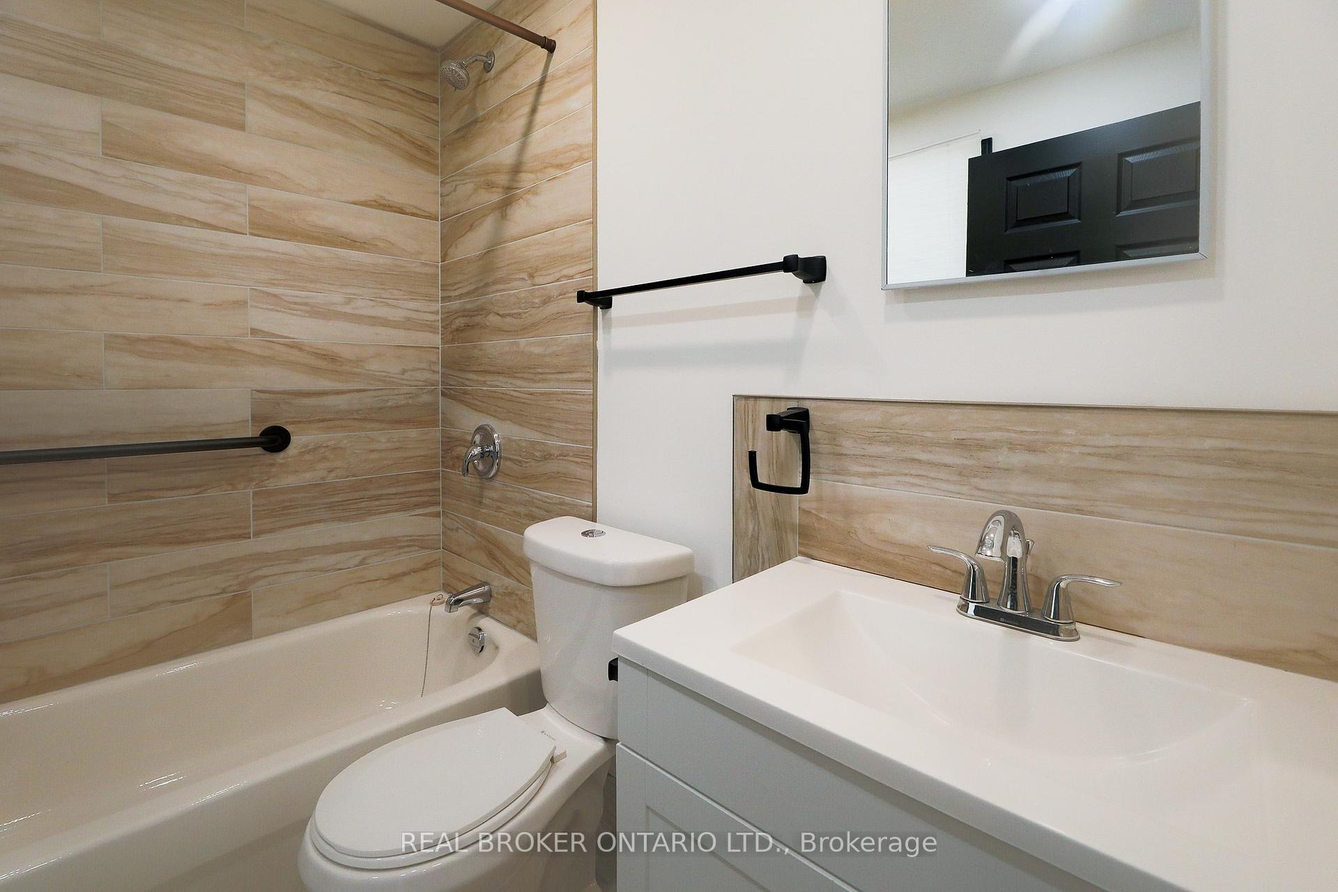 Photo 16 of 16 Churchill Crescent, Smiths Falls — HOMEH