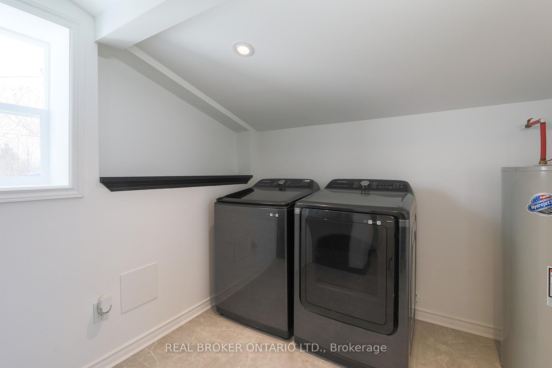 Photo 18 of 16 Churchill Crescent, Smiths Falls — HOMEH