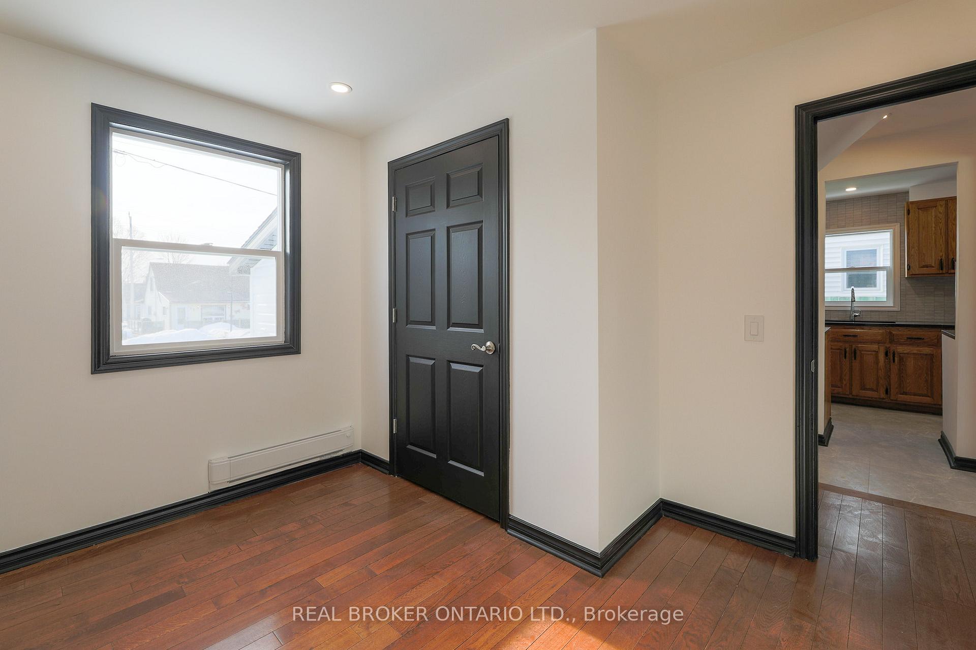 Photo 19 of 16 Churchill Crescent, Smiths Falls — HOMEH