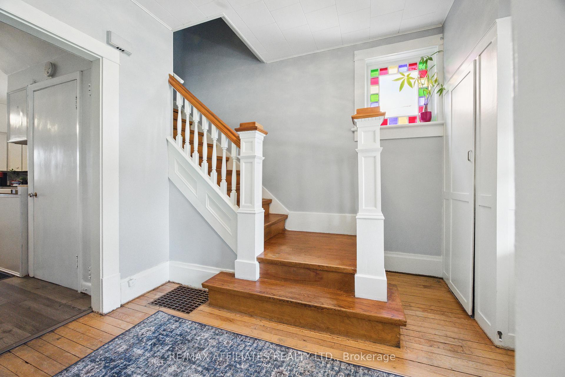 Photo 12 of 44 Winnifred Street N, Smiths Falls — HOMEH