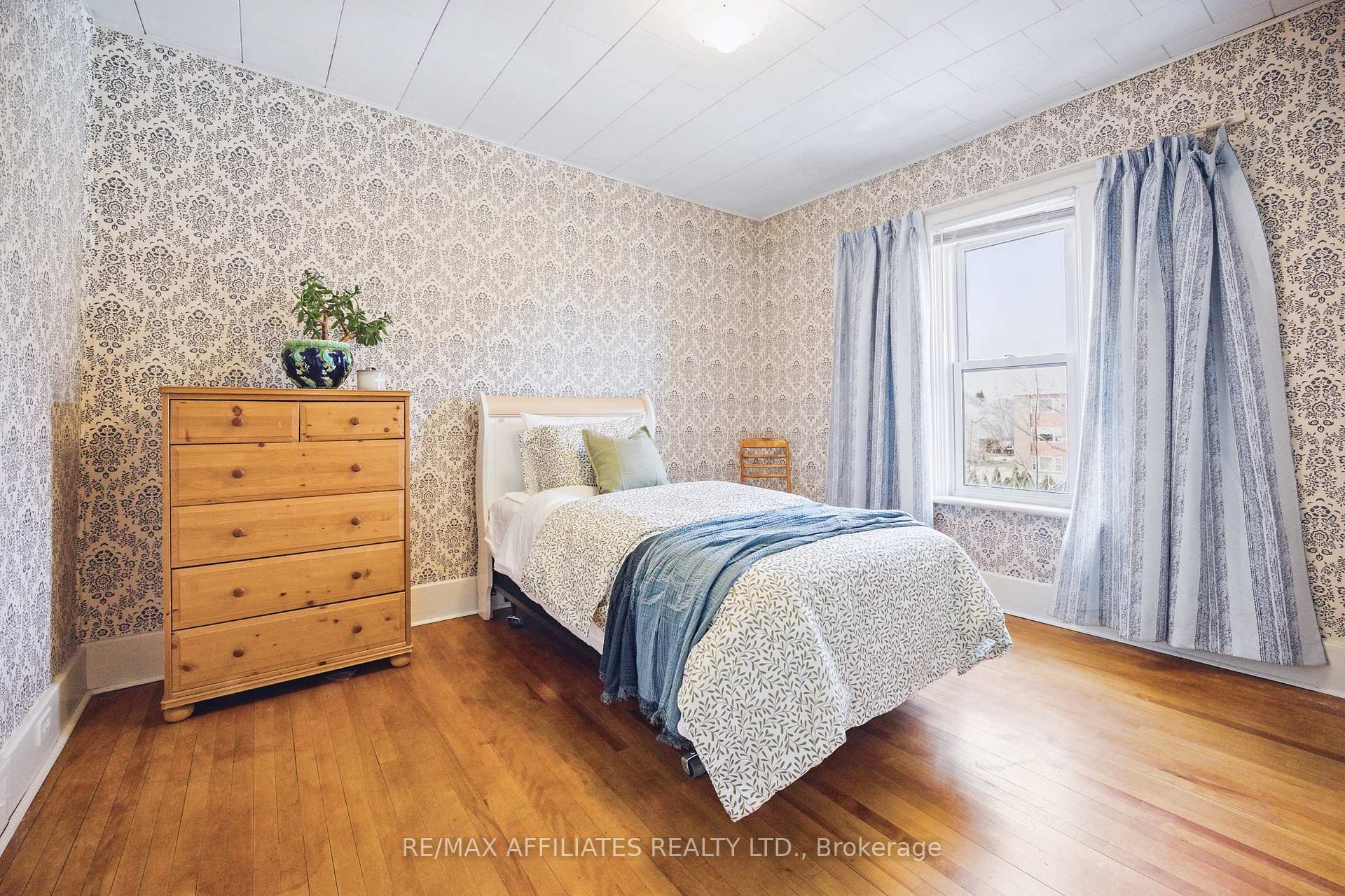 Photo 15 of 44 Winnifred Street N, Smiths Falls — HOMEH