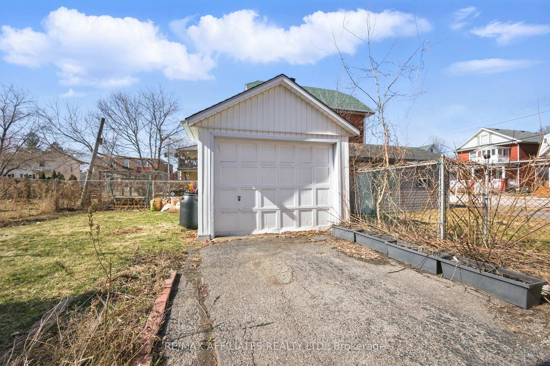 Photo 21 of 44 Winnifred Street N, Smiths Falls — HOMEH
