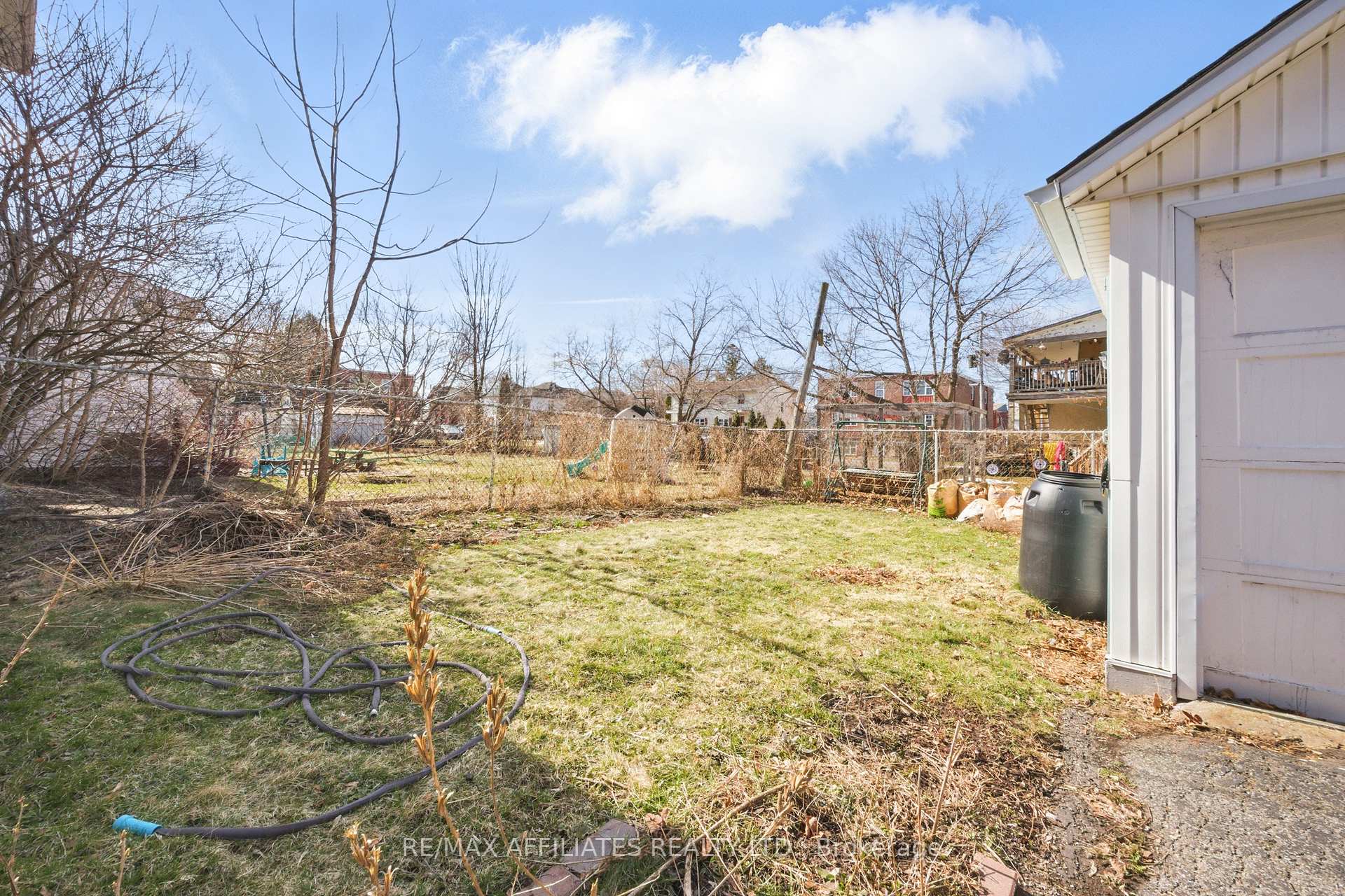 Photo 22 of 44 Winnifred Street N, Smiths Falls — HOMEH