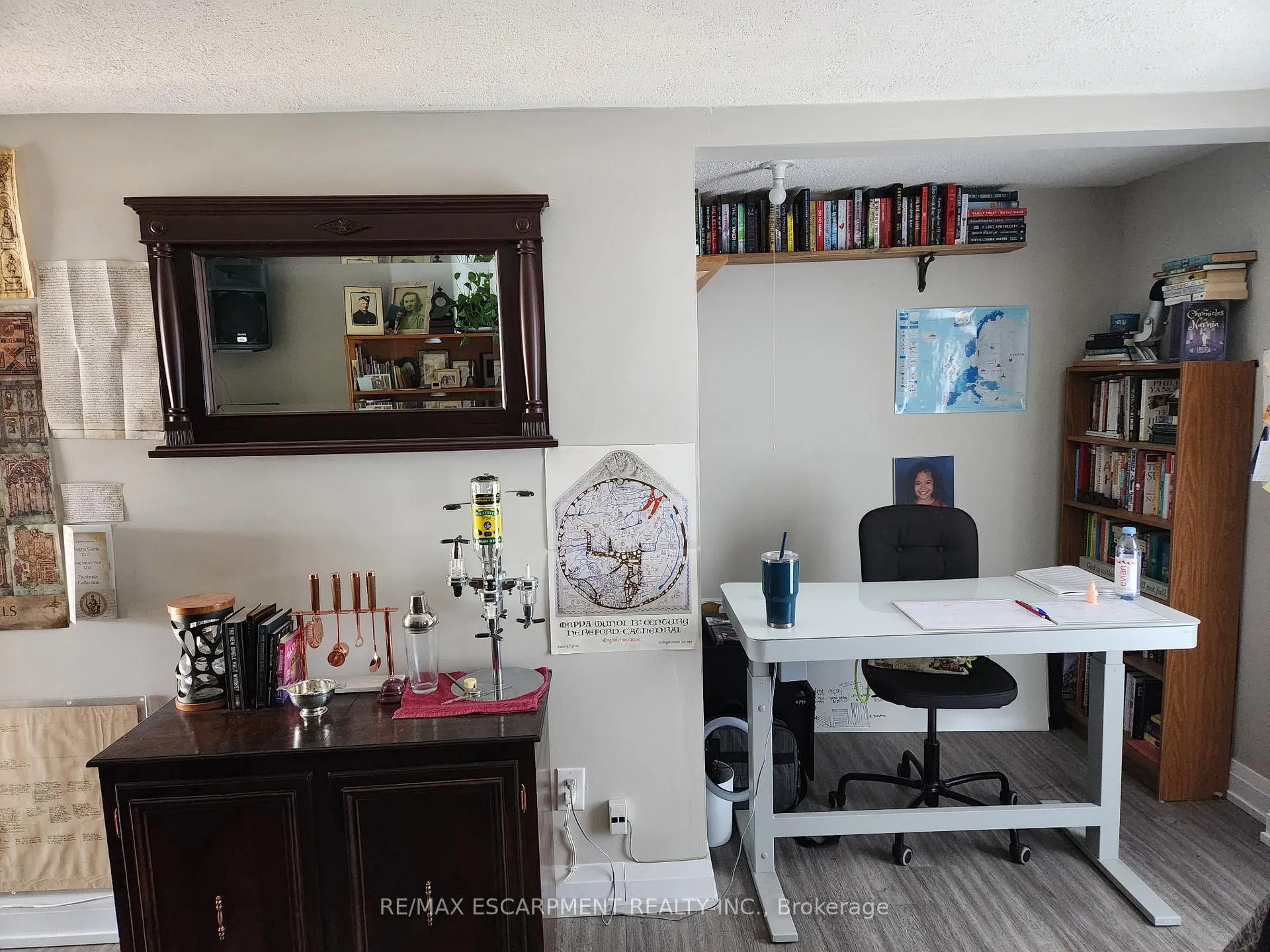 Photo 5 of Unit 2, 20 Hetherington Street, St. Catharines, Downtown — HOMEH