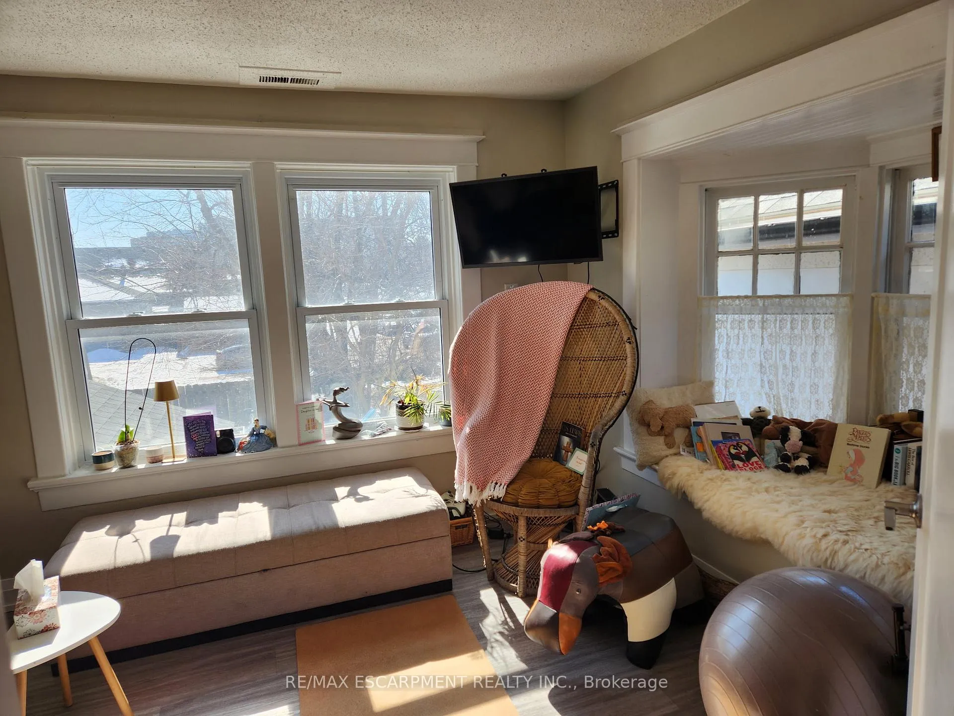 Photo 9 of Unit 2, 20 Hetherington Street, St. Catharines, Downtown — HOMEH