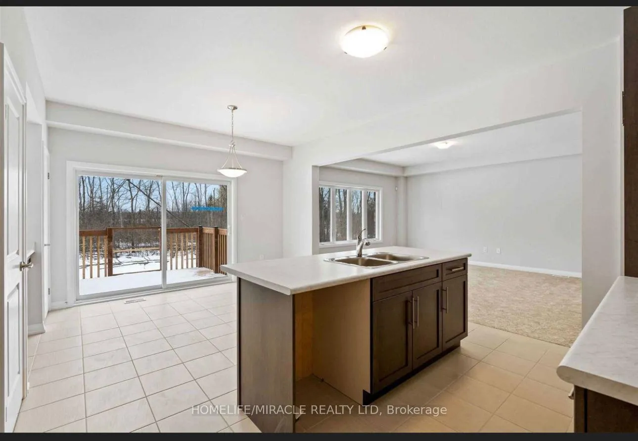 Photo 7 of 9302 White Oak Avenue, Niagara Falls, Lyons Creek — HOMEH