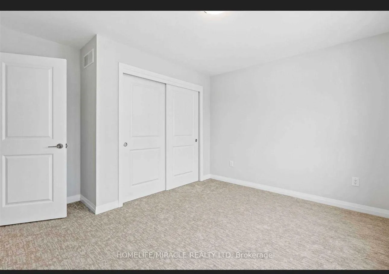 Photo 11 of 9302 White Oak Avenue, Niagara Falls, Lyons Creek — HOMEH