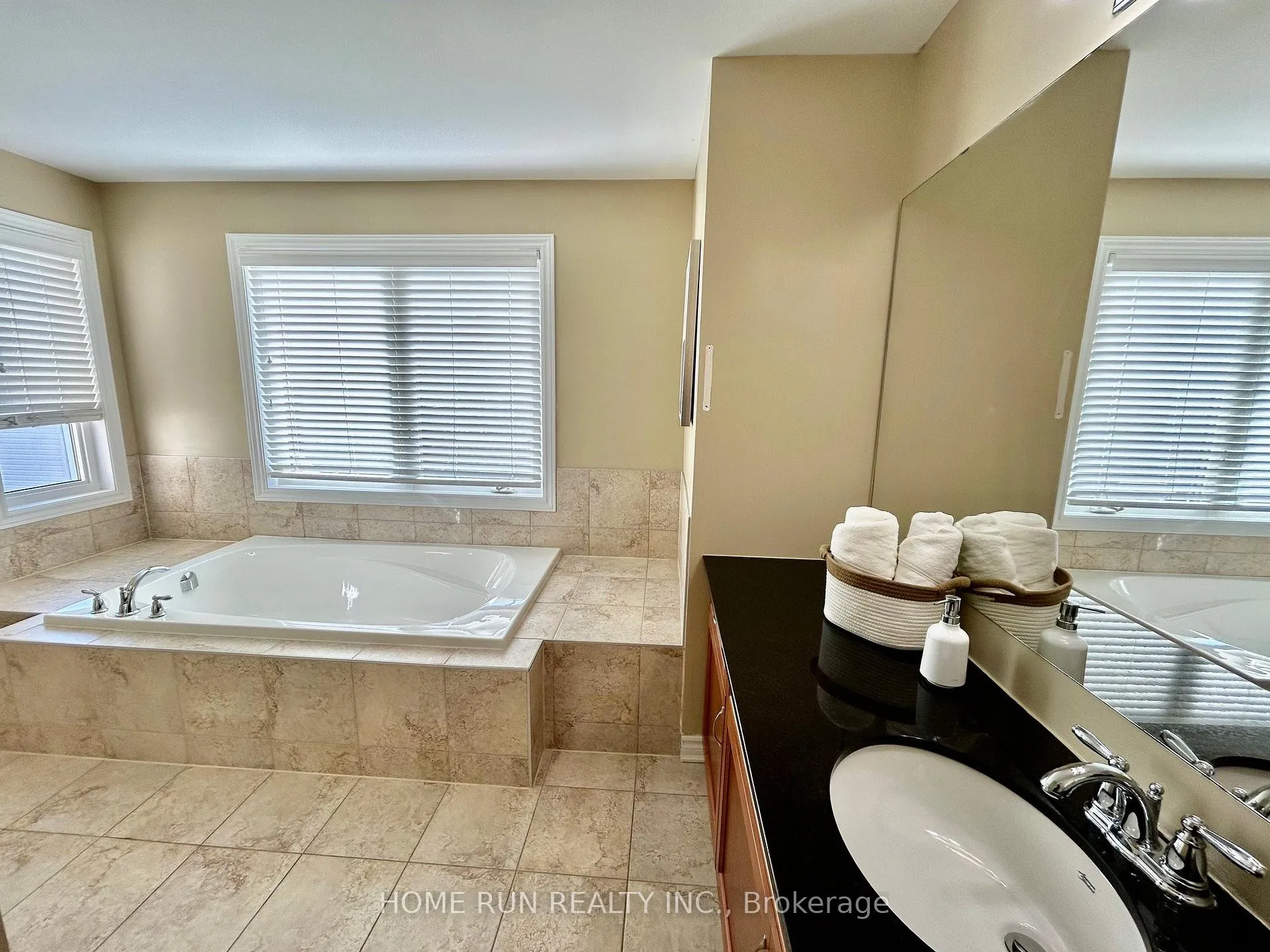 Photo 34 of 167 Santolina Street, Ottawa, Stittsville (North) — HOMEH