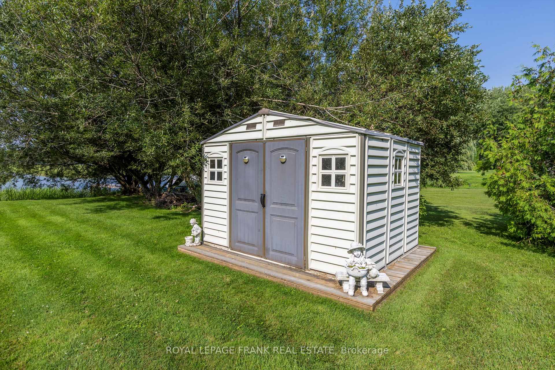 Photo 32 of 834 Kimberly Drive, Selwyn — HOMEH
