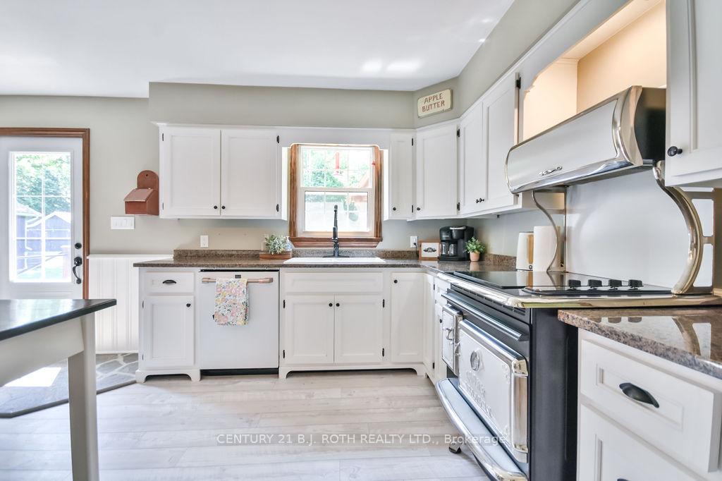 Photo 18 of 2357 South Orr Lake Road, Springwater, Rural Springwater — HOMEH