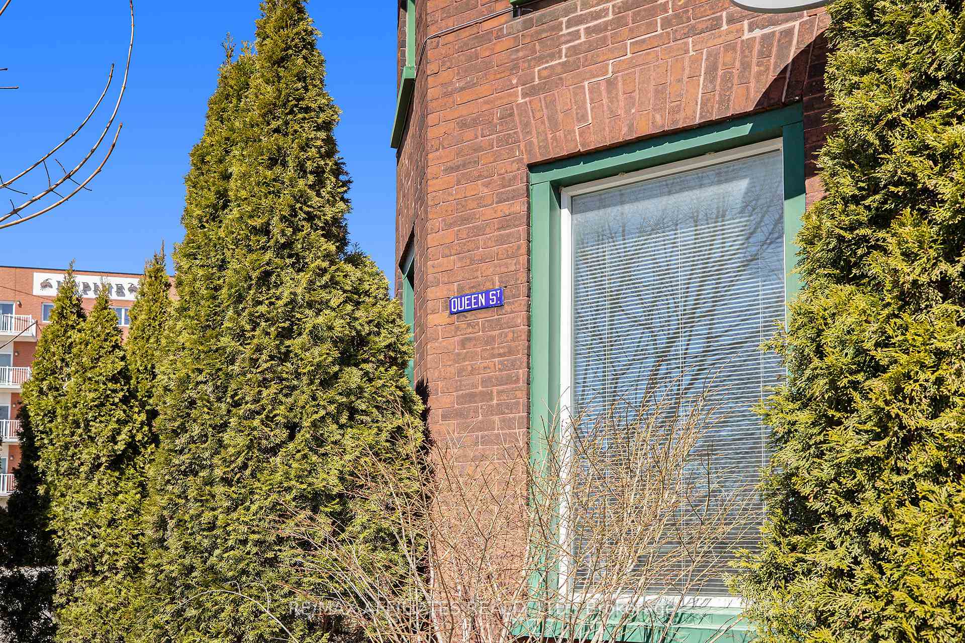 Photo 5 of 1 Queen Street, Smiths Falls — HOMEH